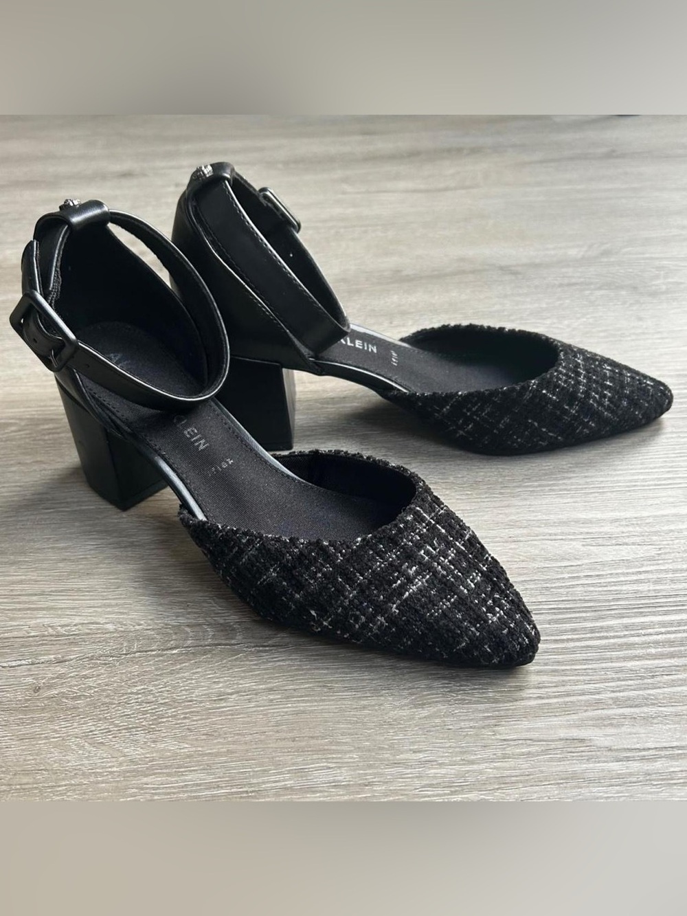 Anne Klein Black Tweed Pointed Toe Block Heel Ankle-Strap Pumps